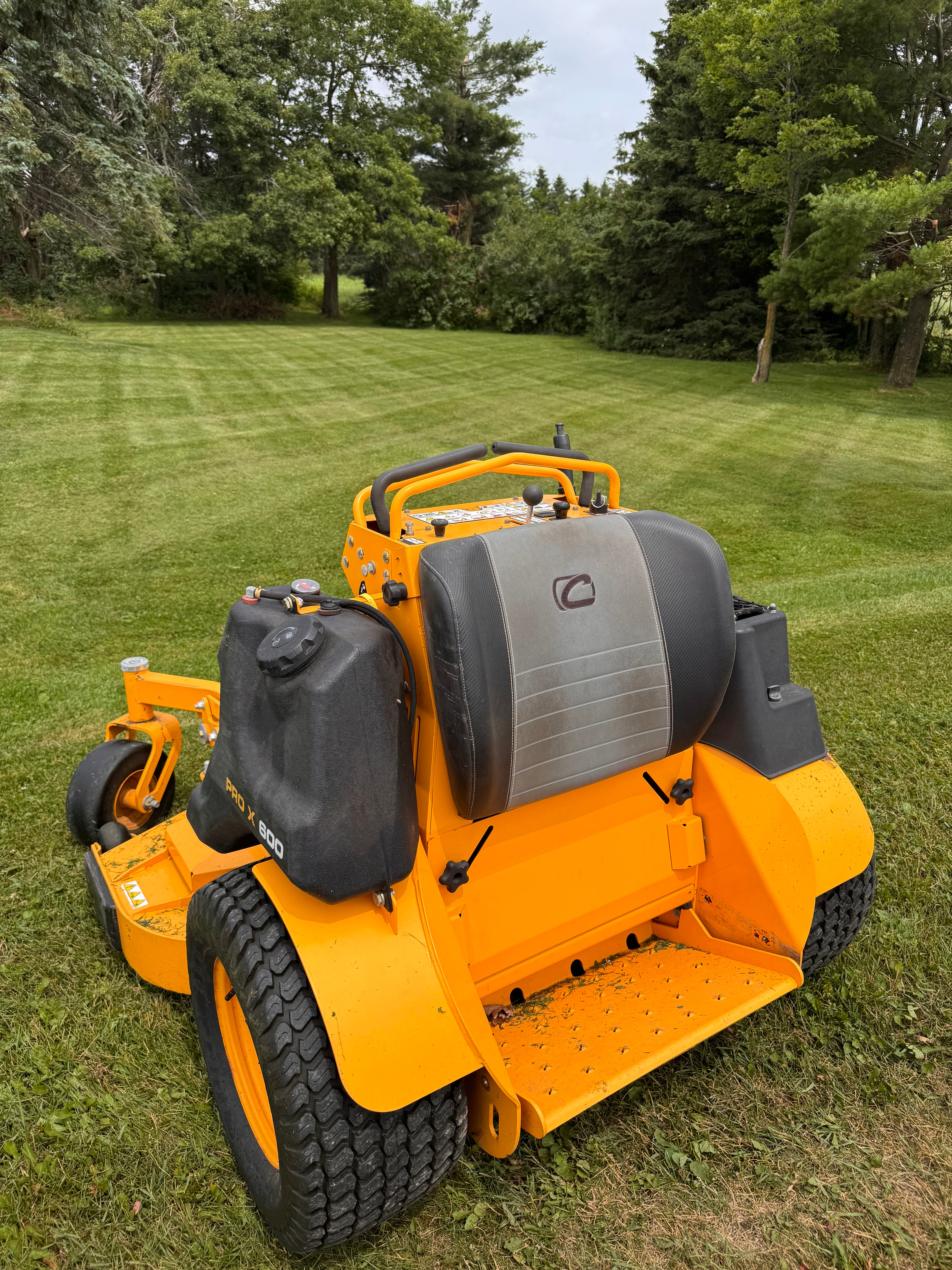 Weekly Lawn Mowing & Estate Maintenance | Mulmur & Dufferin County